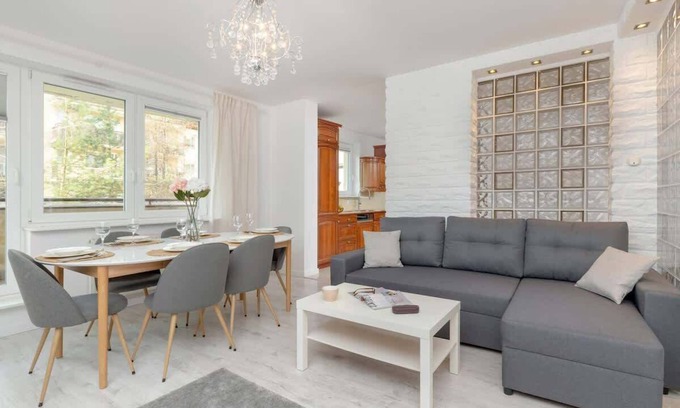 Orunia-St. Wojciech-Lipka Apartment | Piłkarska 2 | Comprehensive Apartment | Parking