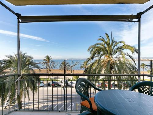 Roses Town Center Apartment | PI I SUNYER 2-B -Apartamento amplio y luminoso en el centro de Roses, delante del mar, con vistas al mar. - ES-228-118