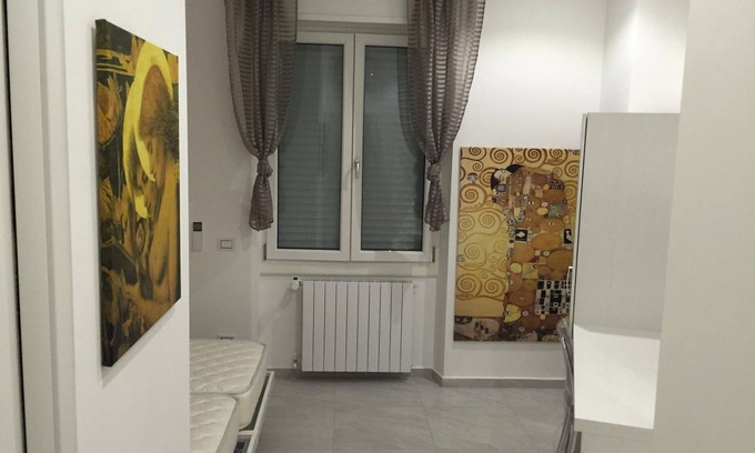Cagnola House | Picaflor