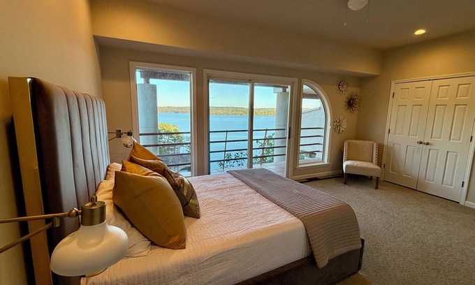 Counce Villa | Pickwick Lake front Villa w/sensational views, a boat slip & pool in Counce, TN