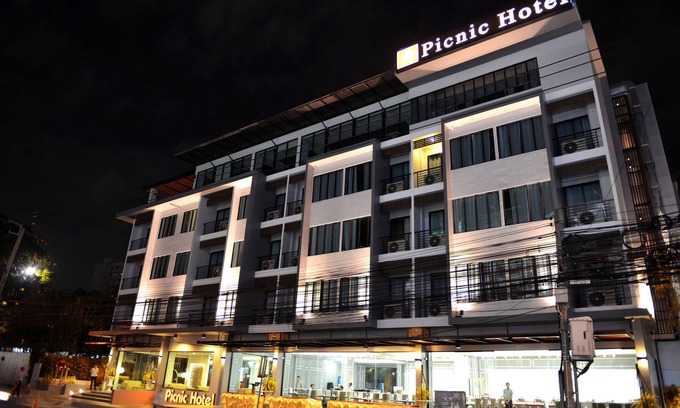 Ratchathewi Hotel | Picnic Hotel Bangkok