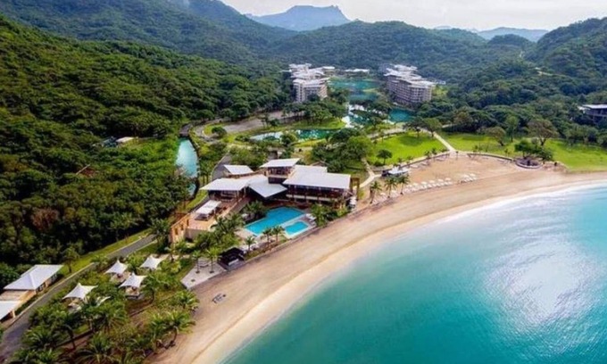 Nasugbu Apartment | Pico de Loro Beach and Country Club BrigbJac73br