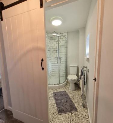 Pentrebach House | Picturesque 2 Bedroom Miners Cottage Near Bike Park Wales & Brecon Beacons