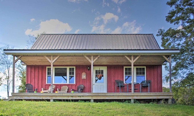 Chautauqua Cabin | Picturesque Cabin set on 150-acre farm, 5-minute drive to Chautauqua Institute