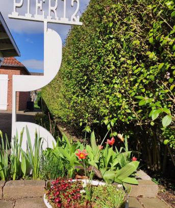 Eckernfoerde Apartment | Pier 12 Ferienwohnung
