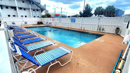 Surfside Beach House | Pier Magic-FREE TICKETS!