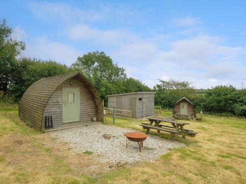 Liskeard House | Pig Pen Penbugle Organic Farm