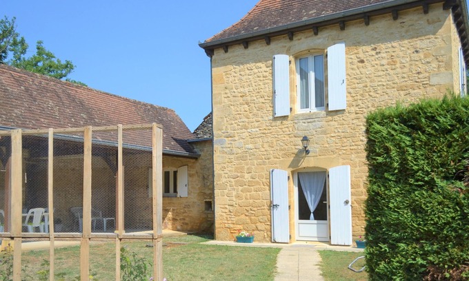 Anglars-Nozac House | Pigeonnier in Gourdon between Sarlat and Rocamadour Pkg, Terrace, 4km from a lake
