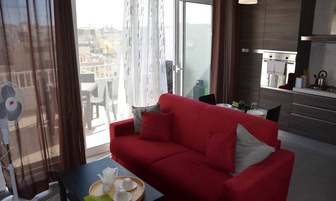 Madliena Apartment | Pilgrim's Rest Penthouse (Gzira)