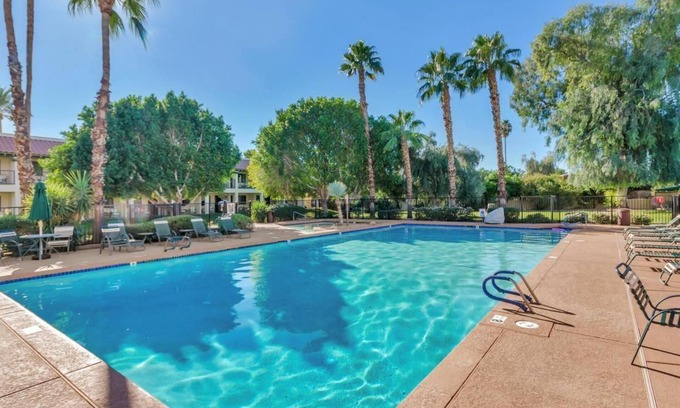 Inner Circle Hotel | Pima Inn Suites at Talking Stick