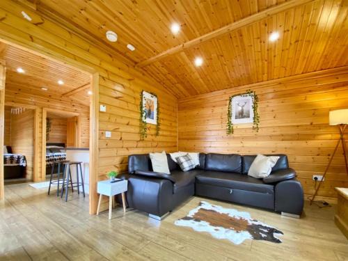 Camerton House | Pine Lodge - Uk46279