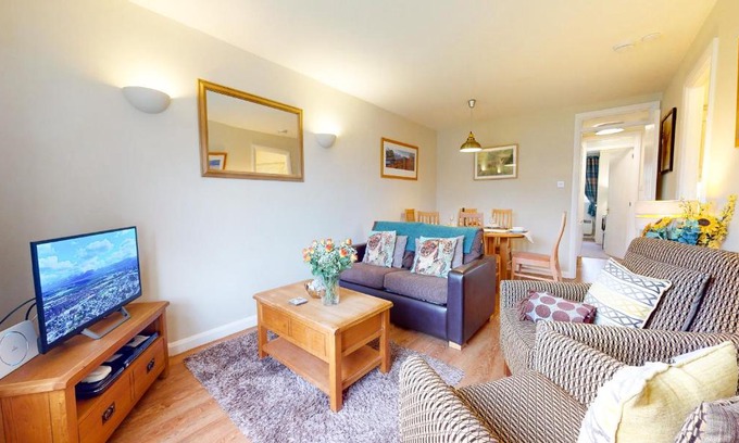 Aviemore House | Pine Marten Cottage - Aviemore