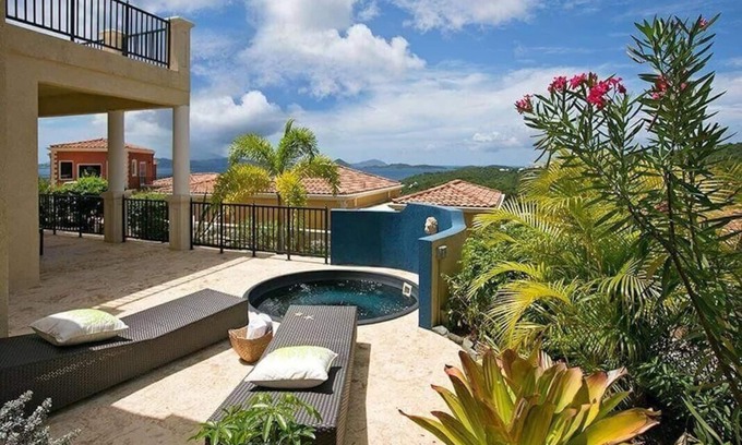 Estate Enighed Villa | Pineapple, Book Your Holiday Escape Today!