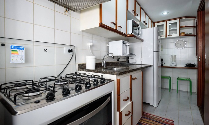 Barra da Tijuca Apartment | Pineapples Pdc1103 Barra da Tijuca 3 pax