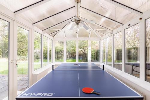 Crawley House | Ping-Pong Paradise