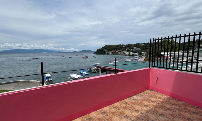 Puerto Galera Hotel | Pink Ocean Diving Resort Sabang Puerto Galera
