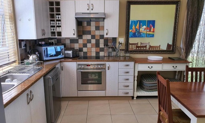 Pinnacle Point Apartment | Pinnacle Point Axizei Properties