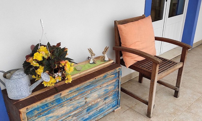 Casais do Rio House | Pinus Yellow Villa, Wifi, Garden !New!