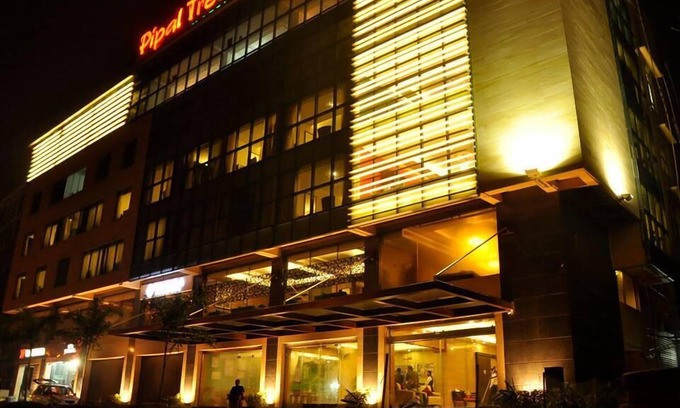 New Town Hotel | Pipal Tree Hotel