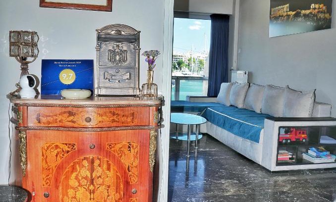 Pasalimani Apartment | Piraeus yacht view apartment