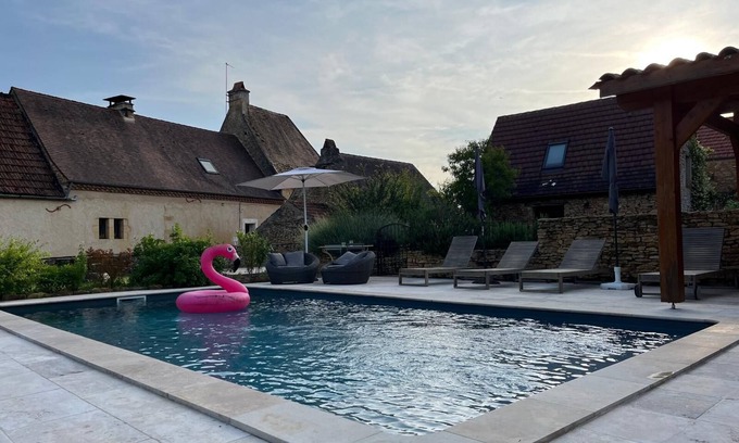 Castels House | Piscine, Charme & Calme au Coeur du Périgord Noir