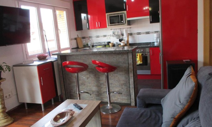 Distrito Oeste Apartment | Piso en Gijon cerca de PLAYA del ARBEYAL