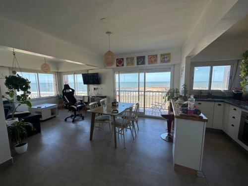 Constitucion Apartment | Piso frente al mar