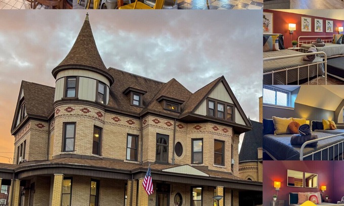 Duquesne House | Pittsburg Mansion! 12 Bedrooms with 24 Beds plus WiFi