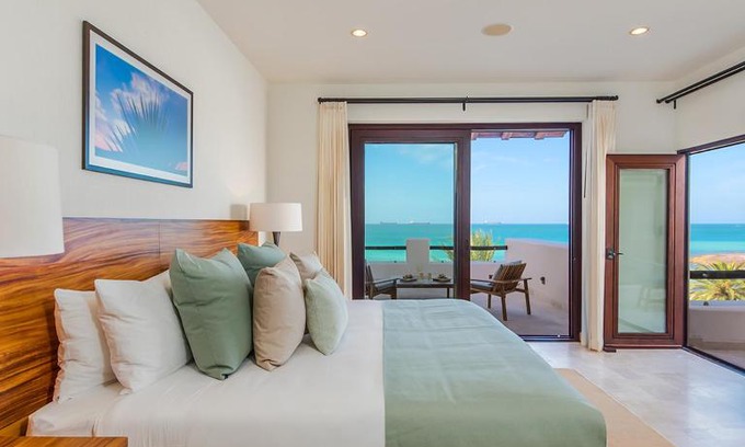 La Paz Apartment | Playa de La Paz by Puerta Cortes Residences