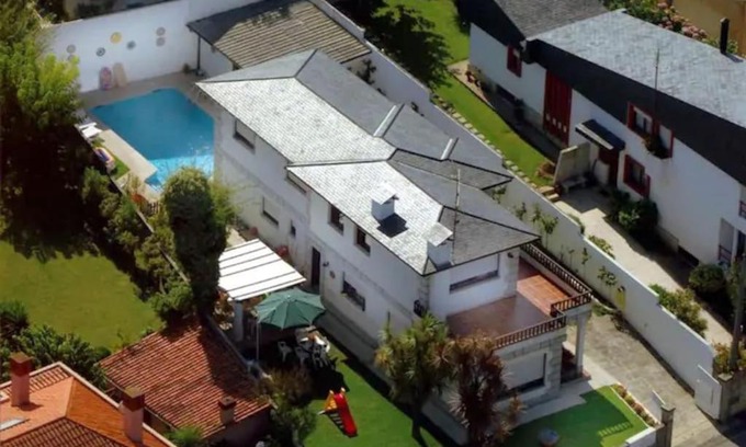Nigran House | Playa y Piscina en Nigrán