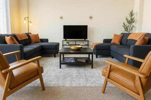 Downtown Cleveland Apartment | Playhouse Square Downtown Rock Hall Clinic CSU