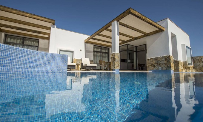 Las Playitas Villa | Playitas Villas by EscapeHome