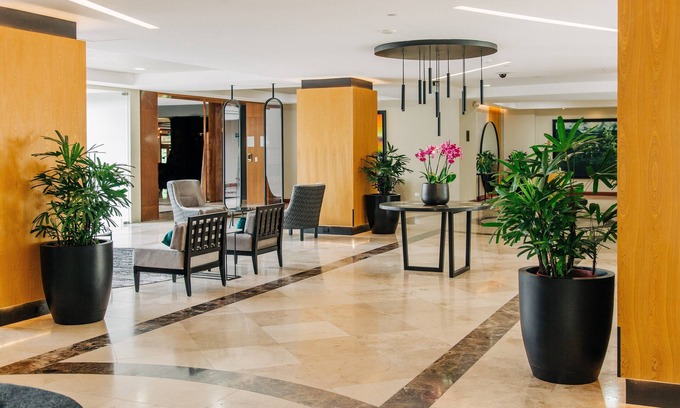 San Salvador Hotel | Plaza Hotel and Suites