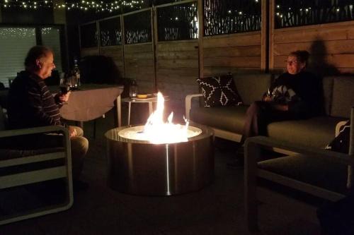 La Petite-Patrie Apartment | Plaza10 - 20 restaurants at under a 10 minute walk