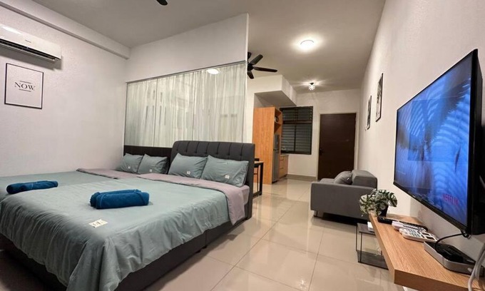 Taman Mount Austin Apartment | Plazio 1 Bedroom & Studio