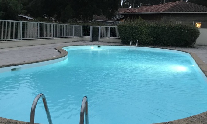 Moliets-et-Maa Apartment | Pleasant 4/6-person apartment with swimming pool