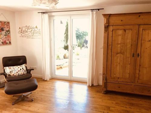 Unteruhldingen Apartment | Pleasant apartment with terrace