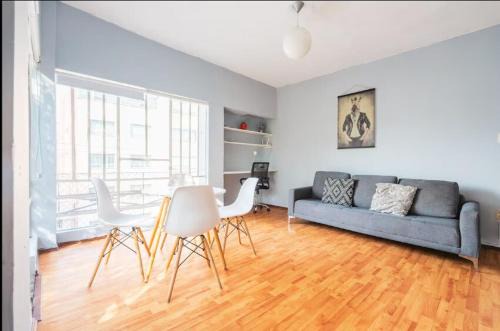 Roma Sur Apartment | Pleasant apartment in Col Roma