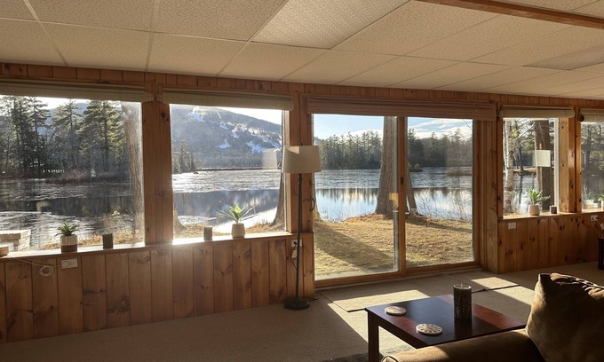 Bridgton Cottage | Pleasant Mountain Cottage