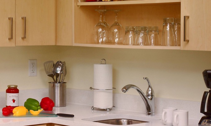 Westlake Hotel | Pleasant Stay, Convenient Location! Free Parking, Pet-friendly Property, Pool