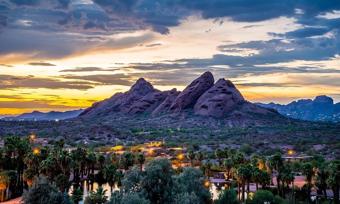 Tempe Resort | Pleasant Stay, Convenient Location! Full Kitchen, Outdoor Pool, Free Breakfast