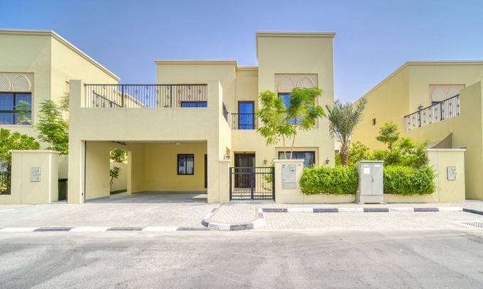 Dubai Villa | Pleasing 4BR Villa with Assistant Room at Nadd Al Shiba Third, Nad Al Sheba by Deluxe Holiday Homes