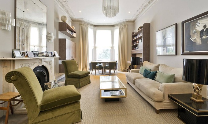 St. Helen's Apartment | Plush Portobello, by Veeve