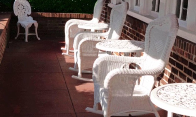 North End Bed & Breakfast | Plymouth Inn