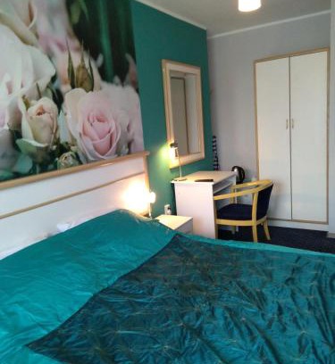 Ustka Bed & Breakfast | Pod Różą B&B