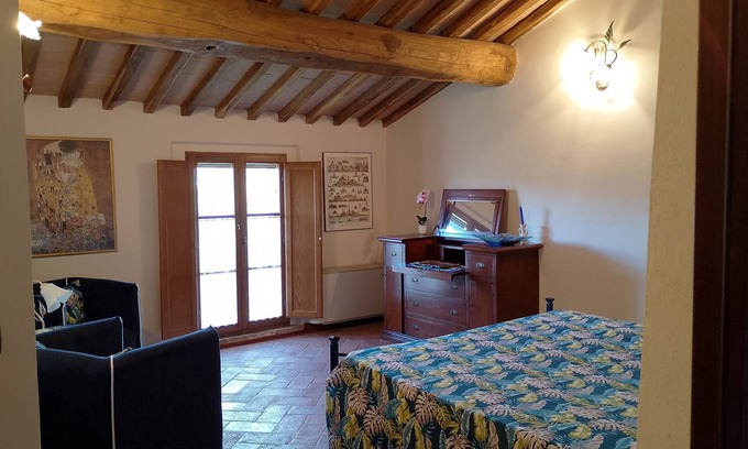 Radicondoli Other | Podere Cerciano: Double room with bathroom