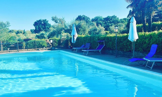 Gavorrano Apartment | Podere Gli Scopai - Wohnung Nr. 1 mit Großem Garten und Schwimmbad