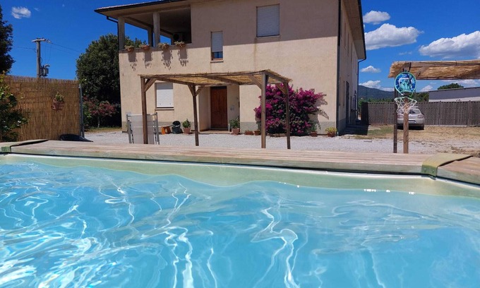 Campiglia Marittima Apartment | Podere "Il frassino" with swimming pool