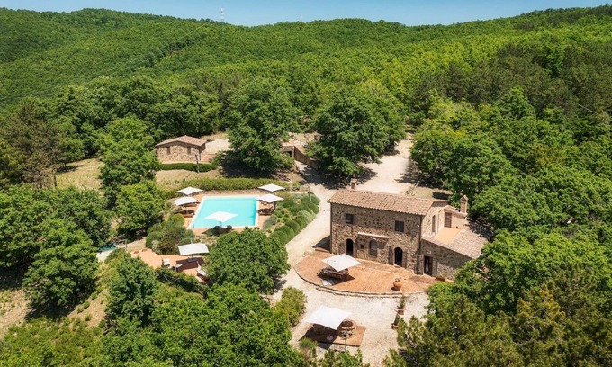 Radicondoli Villa | Podere Santa Croce 10, Emma Villas