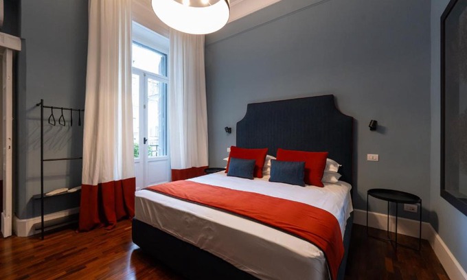 Chiaia Apartment | Poerio89